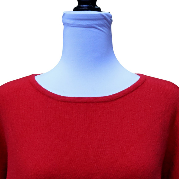 Tahari Red Knit Sweater Holiday Christmas Crew Neck Back Zipper Winter Size L - Picture 3 of 8